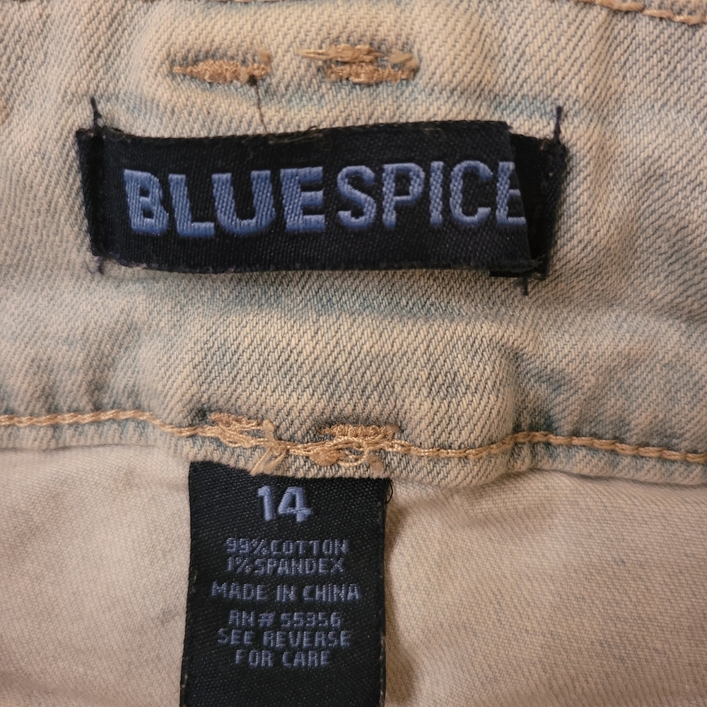 Bluespice distress shorts - Picture 6 of 6